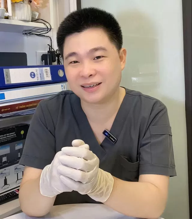 B&aacute;c sĩ Nguyễn Văn Chiều - Người d&agrave;nh 14 năm để biến '&aacute;n tử' th&agrave;nh h&agrave;nh tr&igrave;nh hy vọng- Ảnh 1.