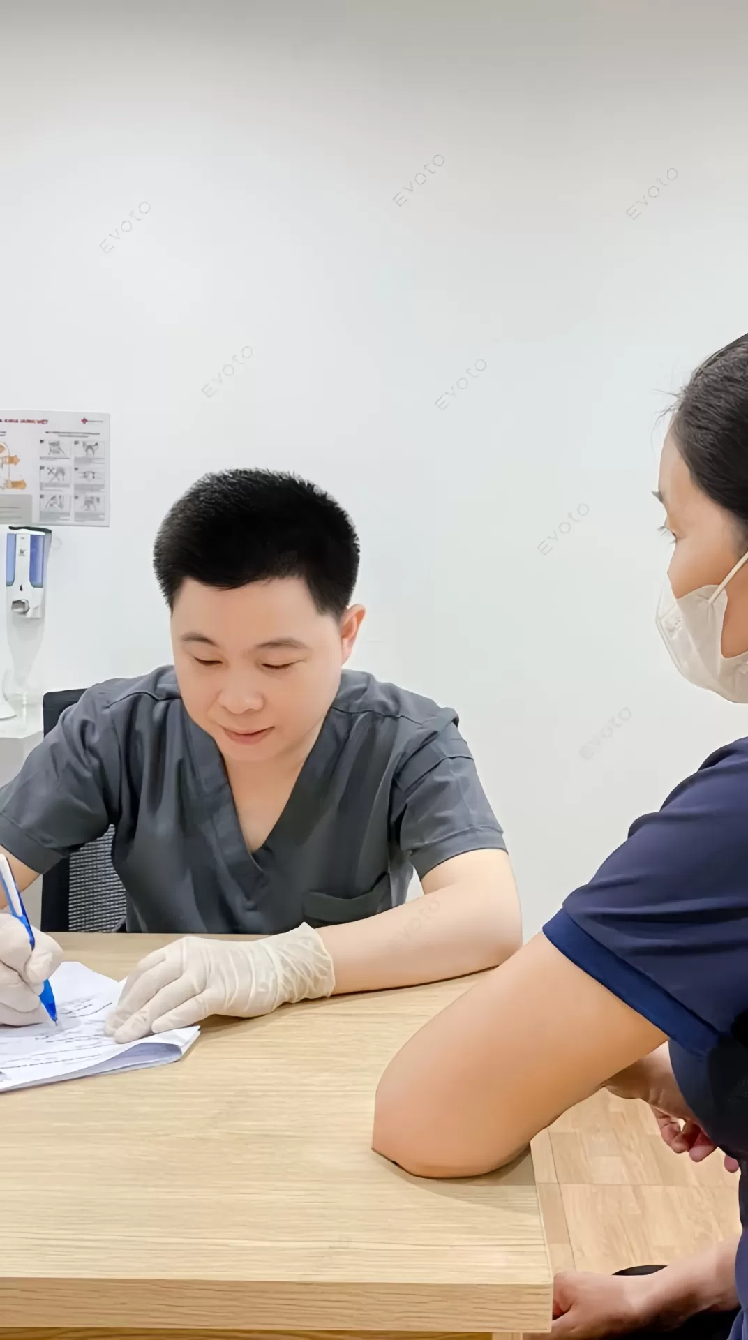 Thiếu chất g&igrave; g&acirc;y rụng t&oacute;c nhiều: Sự thật &iacute;t người biết
