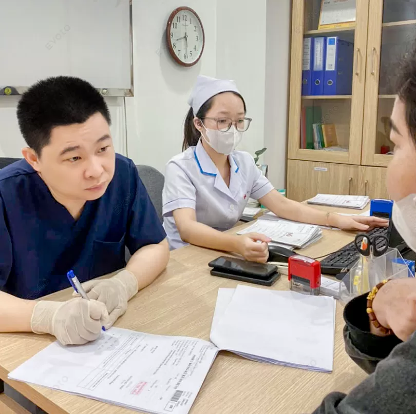 Ki&ecirc;ng iod khi bệnh tuyến gi&aacute;p: Đ&uacute;ng hay sai?
