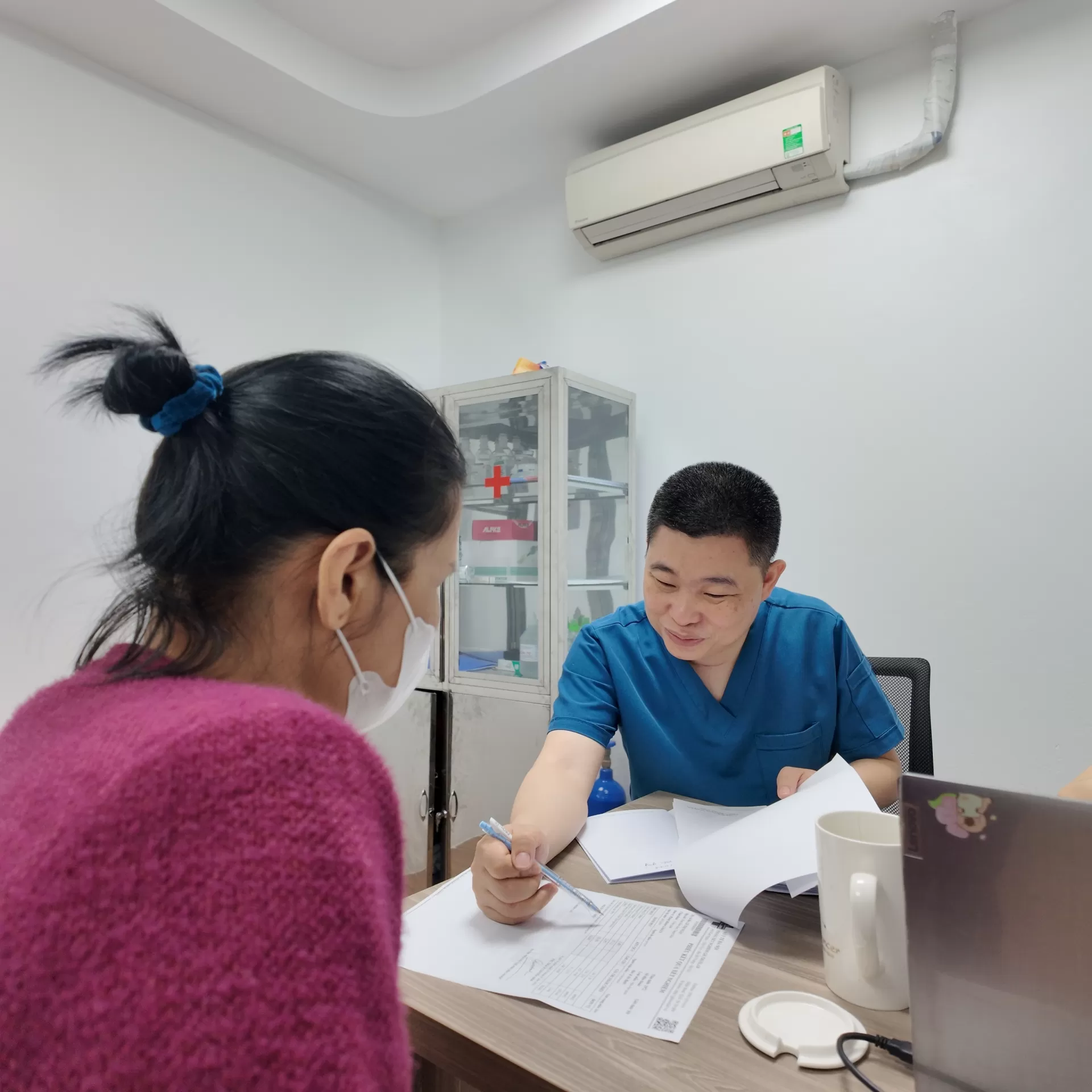 Minoxidil b&ocirc;i ngo&agrave;i da: Bạn c&oacute; đang d&ugrave;ng sai m&agrave; kh&ocirc;ng biết?
